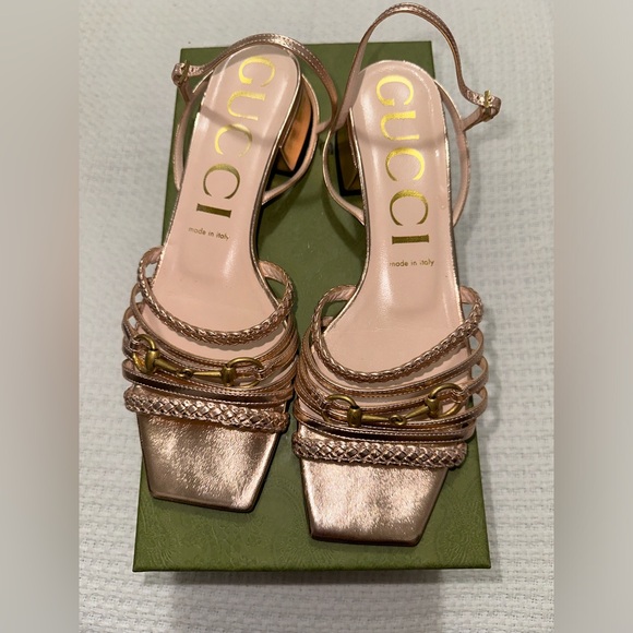 Authentic Gucci Women’s Horsebit Salmon Pink Metallic Leather Strap Logo Sandals - Picture 13 of 13